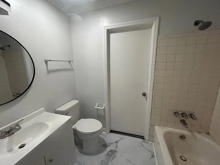 240 Jamil Rd #10 — Photo 18