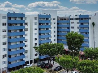 5050 NW 7th St APT 101, Miami, FL 33126