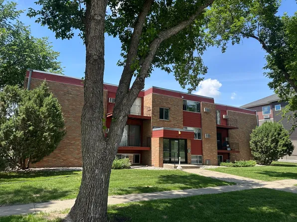902 15th St N, 902 15th St N #16/17, Fargo, ND 58102