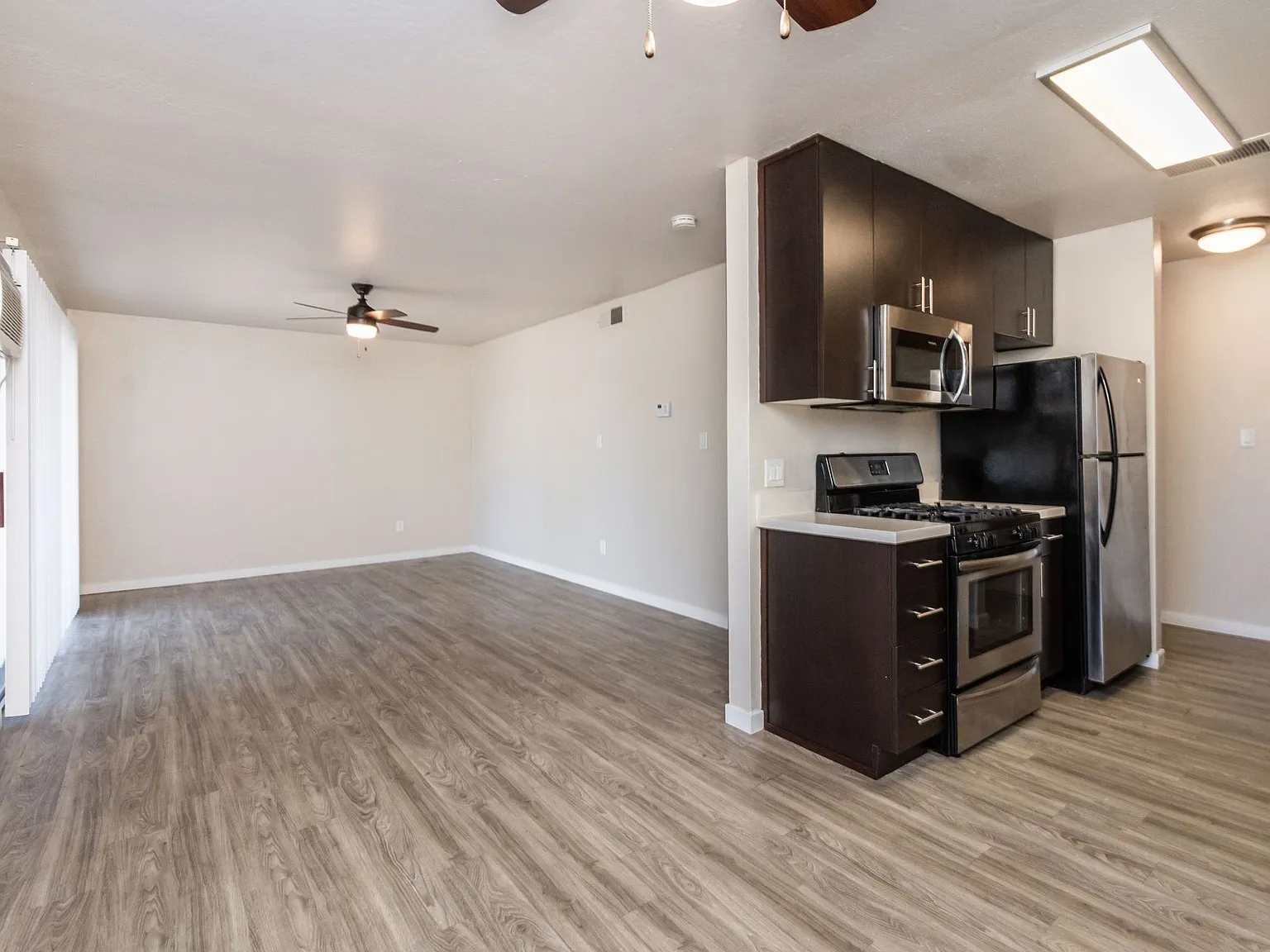 Riverbend Apartments — Photo 4