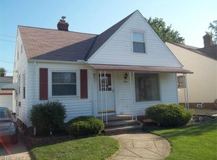 7610 Lanyard Dr, Parma, OH