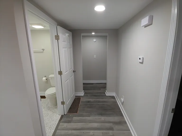 511 Adams Dr — Photo 5