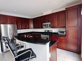 1003 Leia Ln, Highland Park, NJ 08904