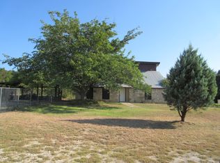 201 Rowlett Rd, Liberty Hill, TX 78642