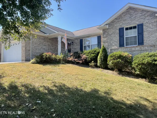 4119 Oakstone Ln, Knoxville, TN 37918