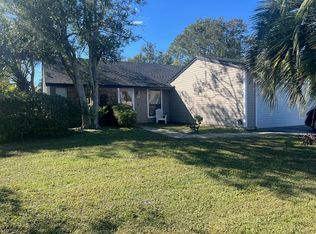 2556 Wattle Tree Rd W, Jacksonville, FL 32246