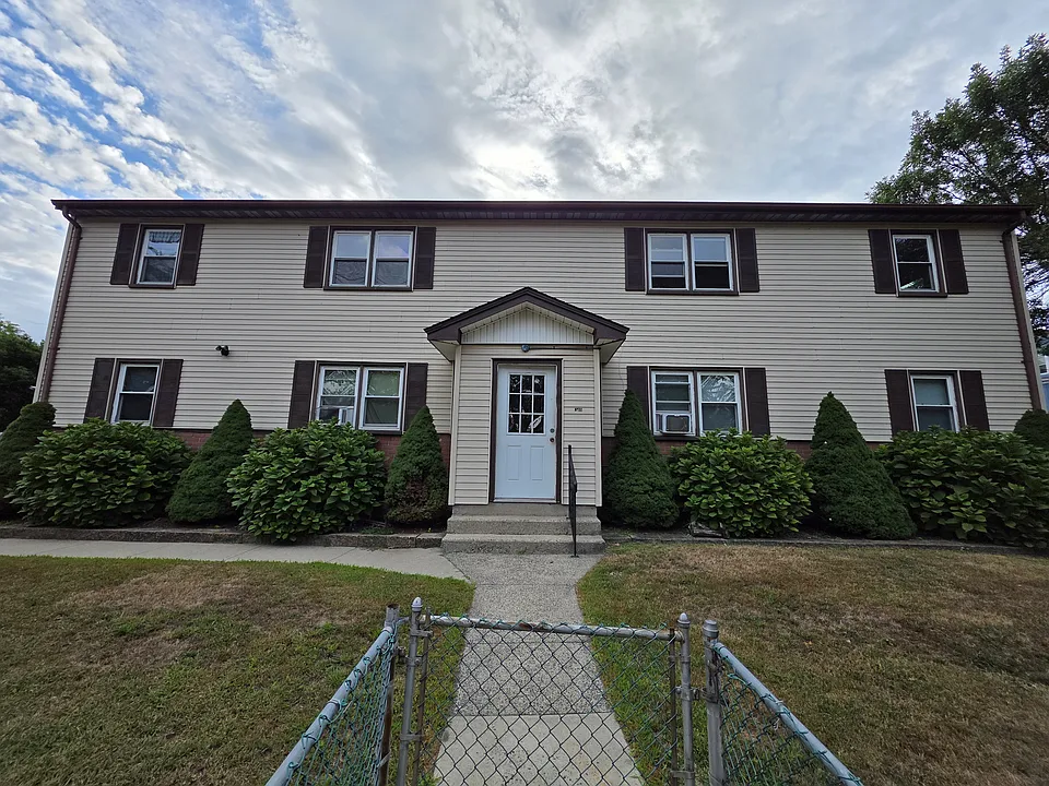1105 Ella T Grasso Blvd #B