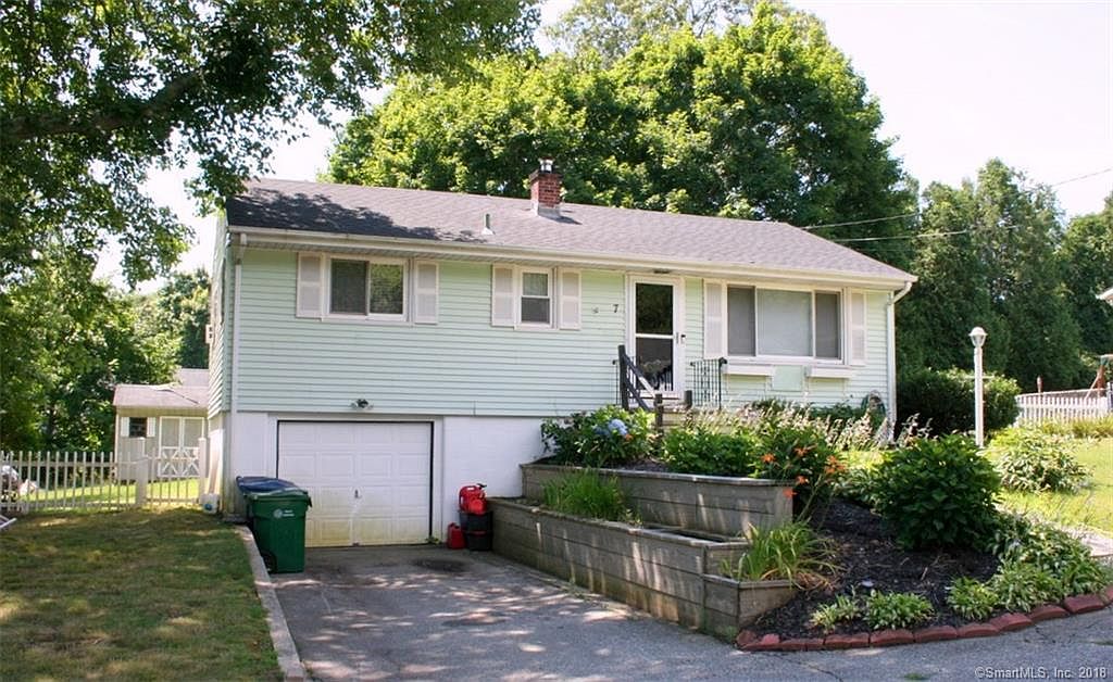 7 Hilltop Ter, Waterford, CT 06385 Zillow