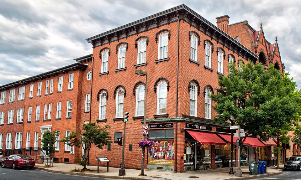 Welcome to Kemp Hall Lofts & Studios, where modern style meets historic charm in the heart of downtown Frederick, Maryland.