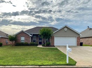 186 Cedar Spring Cir, Pearl, MS 39208