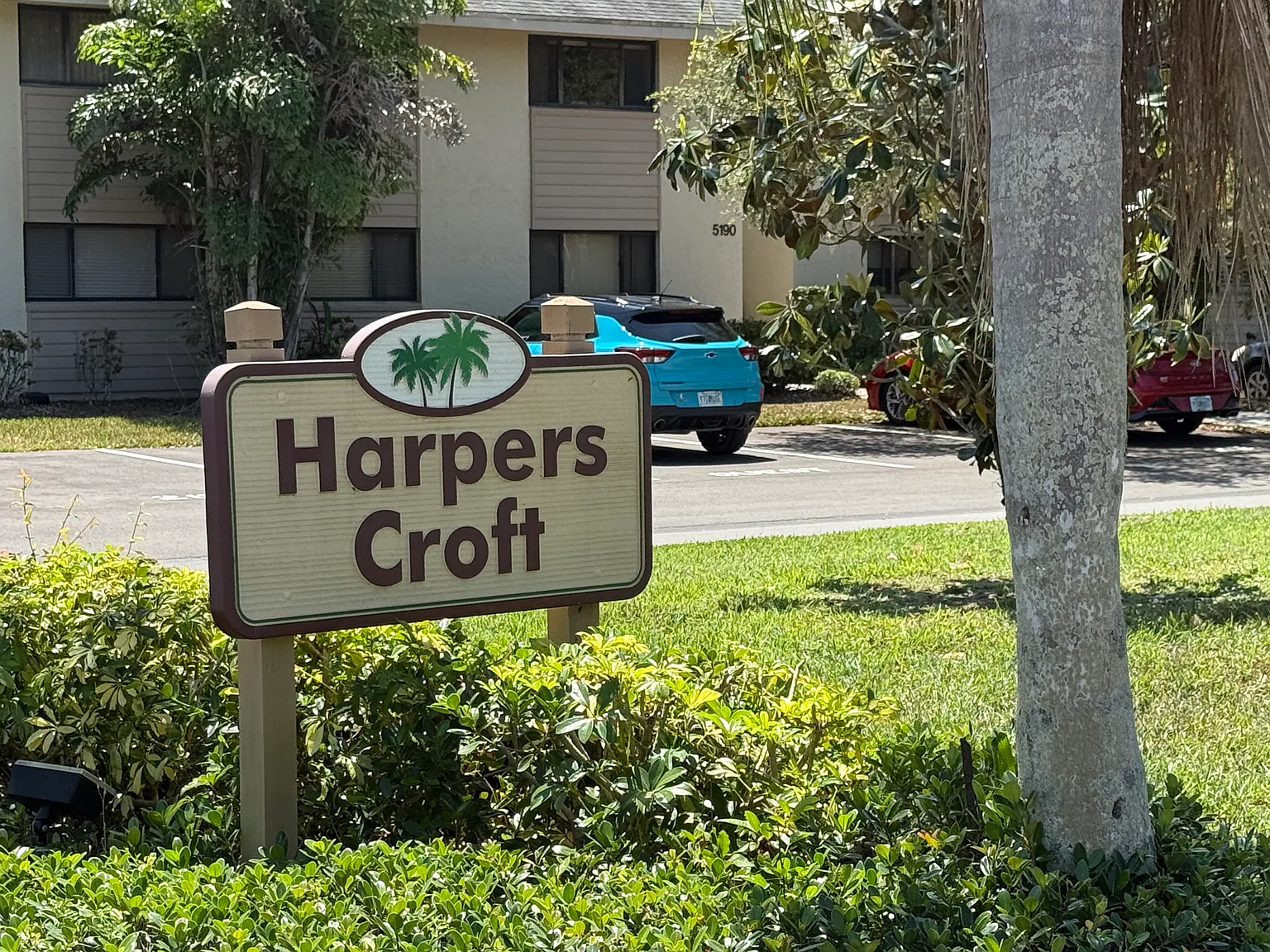 2 bed, 1054 sqft, $1,750 — Photo 1