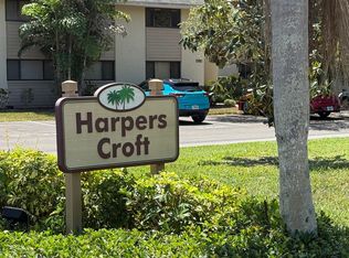 5182 Harpers Croft St #24, Sarasota, FL 34235