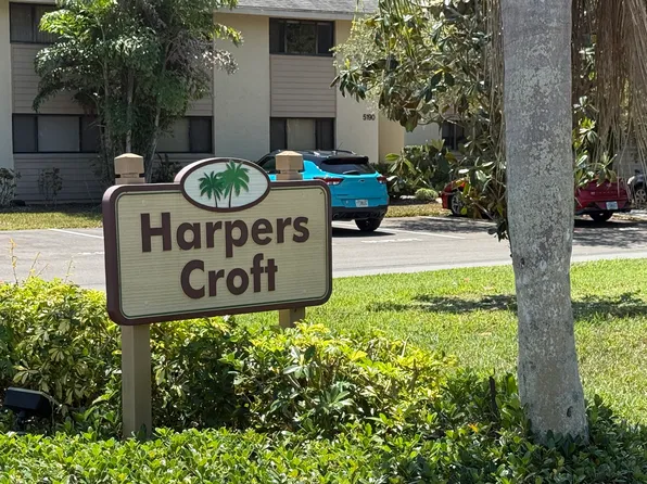 5182 Harpers Croft St #24, Sarasota, FL 34235