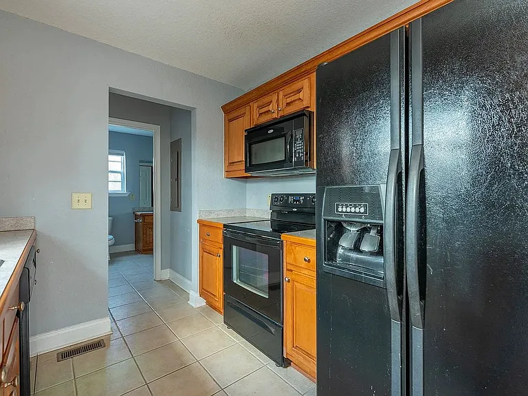 781 Parker Farm Rd — Photo 11