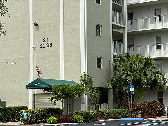 2nd image of 2236 N Cypress Bend Dr APT 207