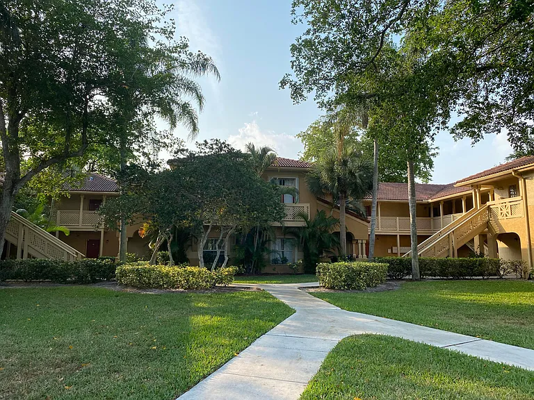 4879 Via Palm Lakes #615 — Photo 41