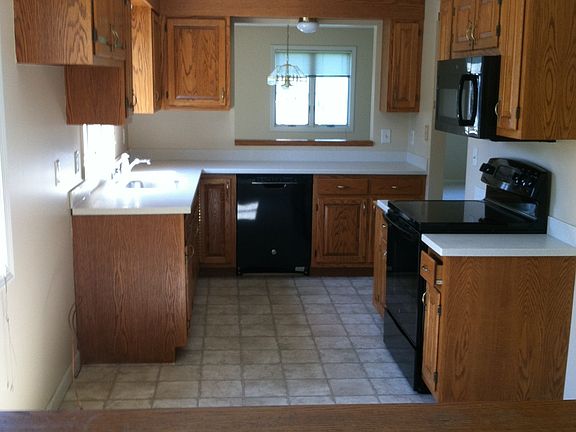 Kitchen & Breakfast Nook