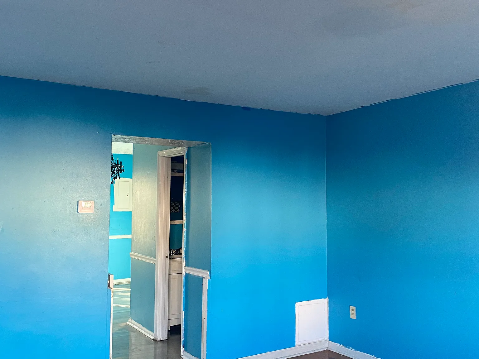 3 bed, 1.5 bath, 1116 sqft, $1,750 — Photo 3