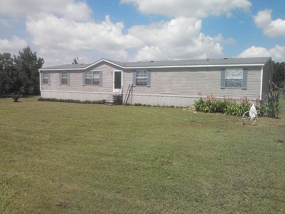 2nd image of 1152 County Road 18