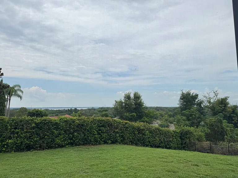 417 Crestrun Loop — Photo 9