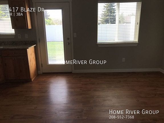 3rd image of 3417 N Blaze Dr