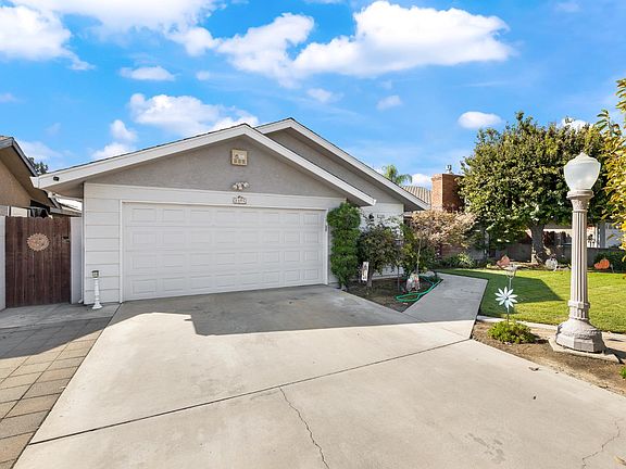 2nd image of 2395 Stephanie Ln