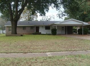 1201 Caroline Dr, Bossier City, LA 71112