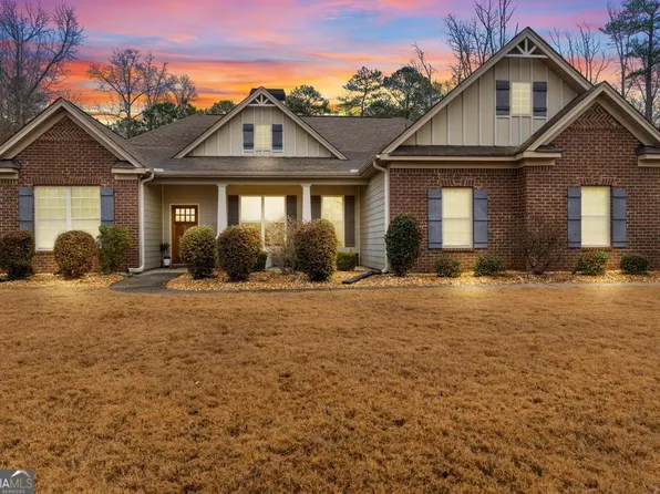 144 Caraway Rd, Locust Grove, GA 30248