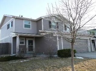 38 Meadowlark Cir, Lochbuie, CO 80603