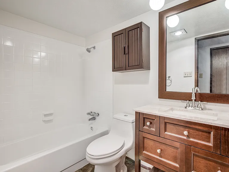 7525 Kingsmill Ter — Photo 10