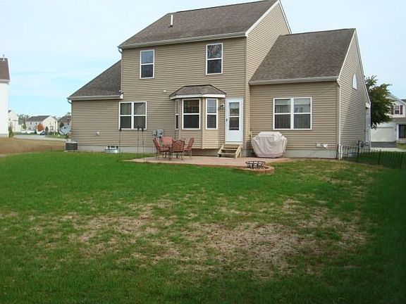 5th image of 3621 Natalie Dr