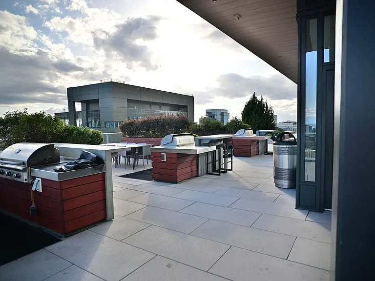 1808 Minor Ave #907 — Photo 1
