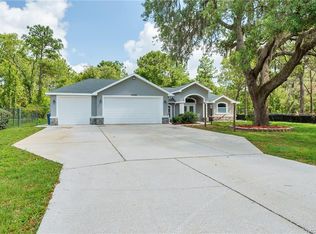 12280 House Finch Rd, Weeki Wachee, FL 34614