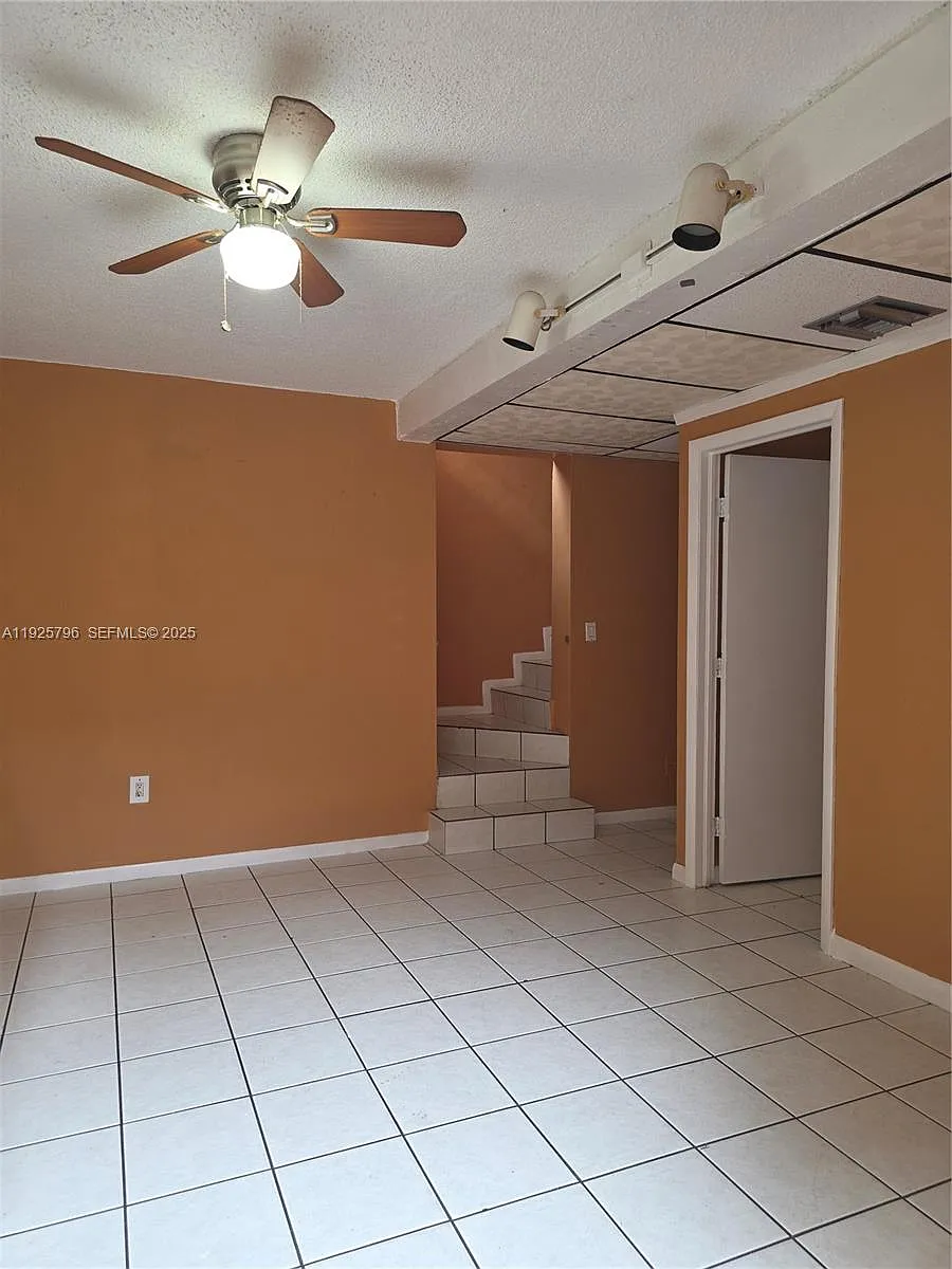 Photo 2 of 14 - 250 NW 63rd Ct #2 - Miami, FL Building Photo - 250 NW 63rd Ct #2