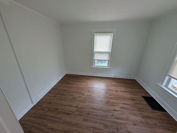 5th image of 41 Allen St #1