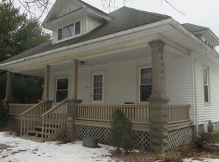 434 Harrison St, Miles, IA 52064