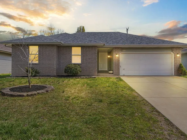1030 N Colgate Avenue, Springfield, MO 65802