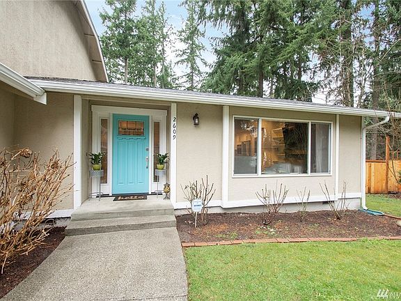 2nd image of 2609 32nd Ave SE