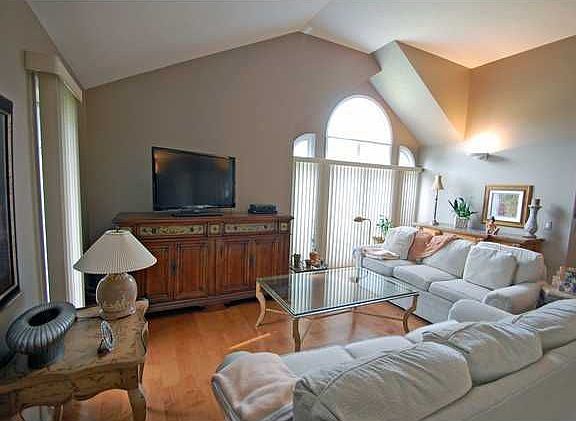 3rd image of 79 Legacy Oak Trl