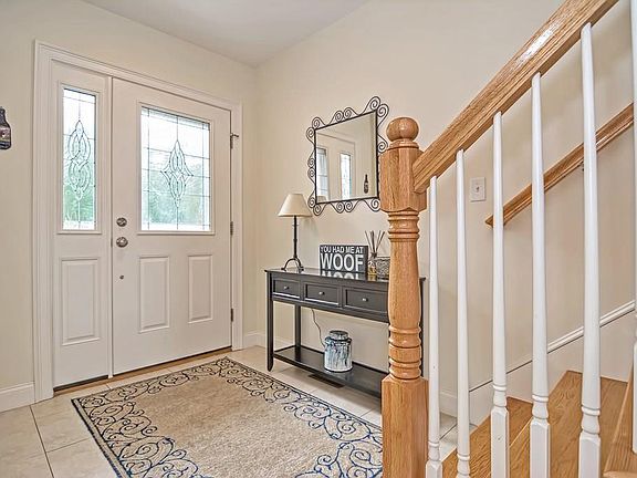 4th image of 60 Terry Ln #60