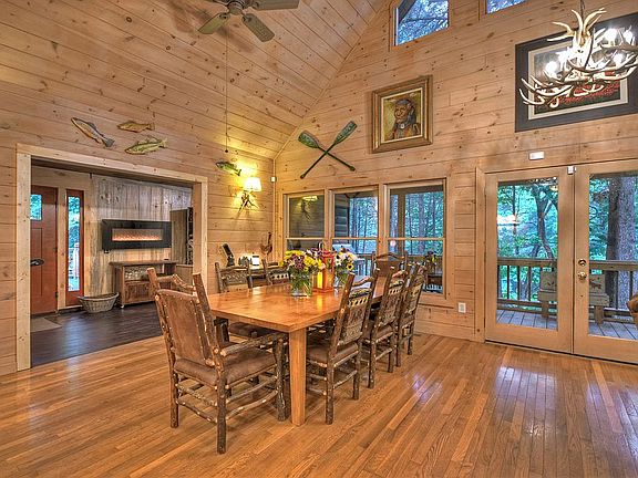 Main level, entry & dining