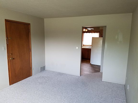 4th image of 2327 W 4th St #4