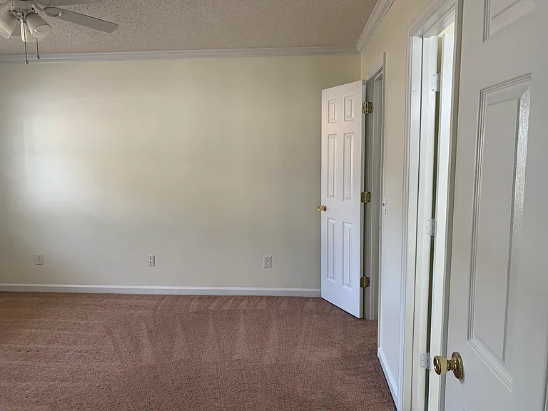 761 Melissa Dr — Photo 7