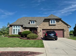 2056 Gallery Ct, Indianapolis, IN 46229