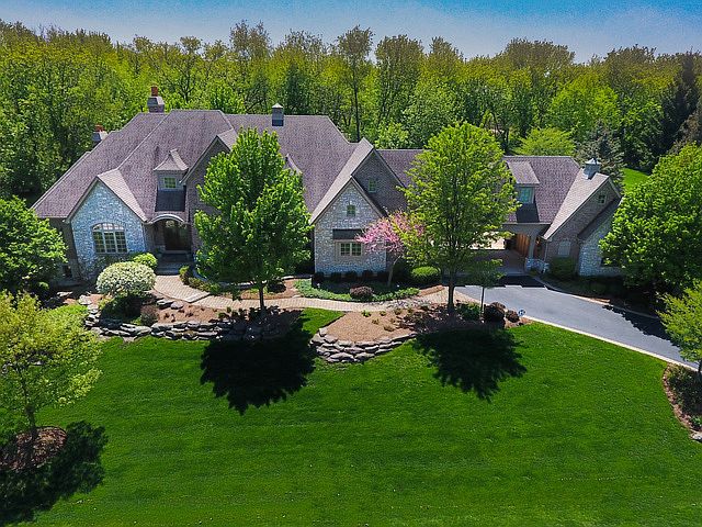 1st image of 38W685 Fairway Dr