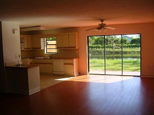 2nd image of 9560 Alcazar Ln