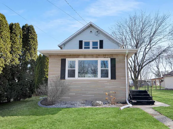 518 Green St, Kaukauna, WI 54130