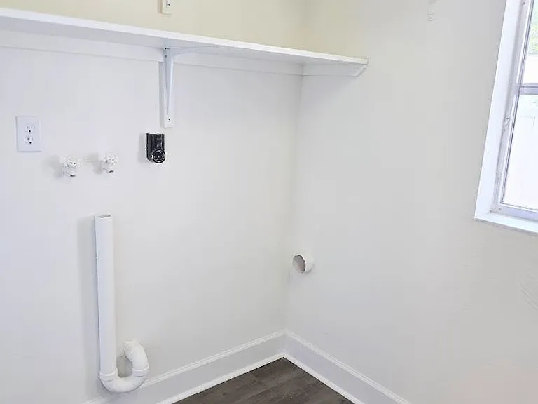 1237 N Egret Point — Photo 21