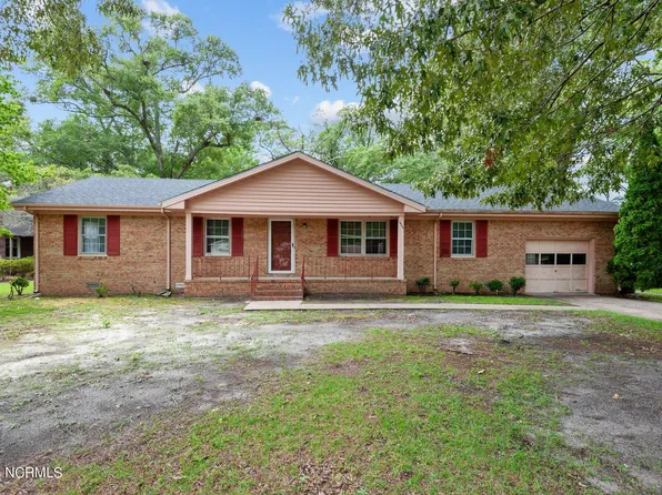 1409 Oxford Lane, New Bern, NC 28562