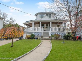 40 Brighton St, Staten Island, NY 10307